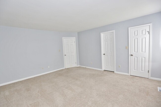 Building Photo - 1519 Sword Dancer Dr