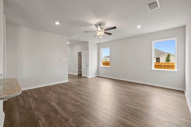 Building Photo - 10811 Bright Beacon Dr