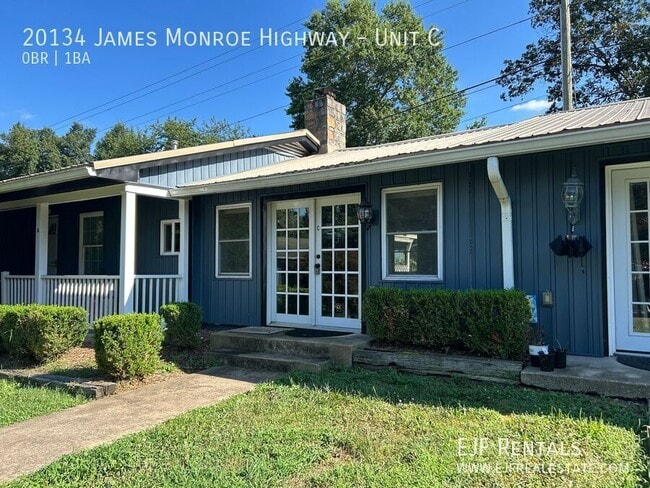 Primary Photo - 20134 James Monroe Hwy