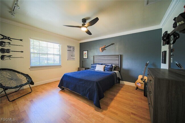 Building Photo - 1252 Carlene Ave