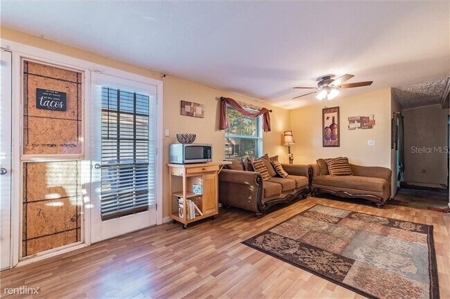 Building Photo - 4 br, 2 bath House - 3014 9th Avenue Dr E