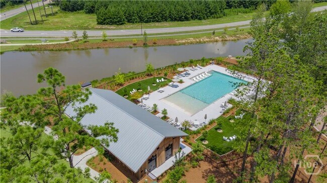 Building Photo - Home in the Heart of Heartwood- Richmond Hill GA!!