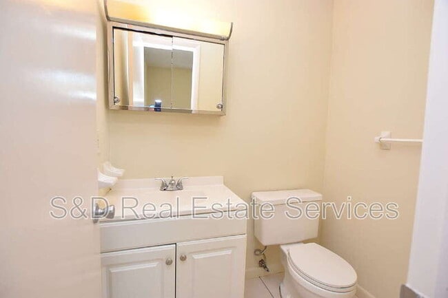 Building Photo - 4705 Dimbath Dr