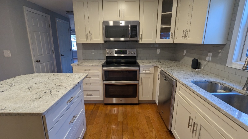 Building Photo - 161 Albion Rd