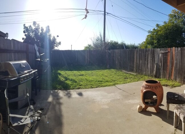 Building Photo - 2-Bedroom Home with Balcony in Orcutt – Pe...