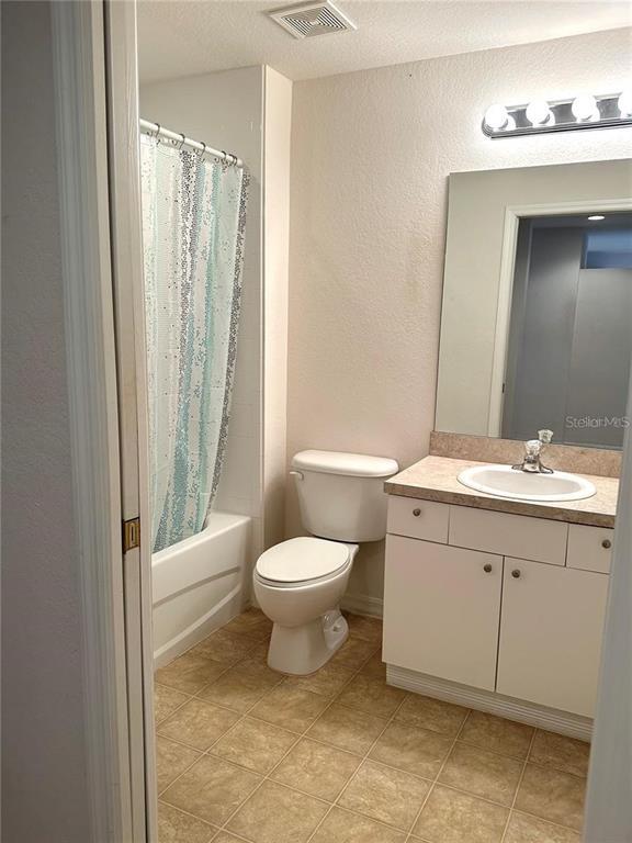 Building Photo - 5760 Sabal Trace Dr