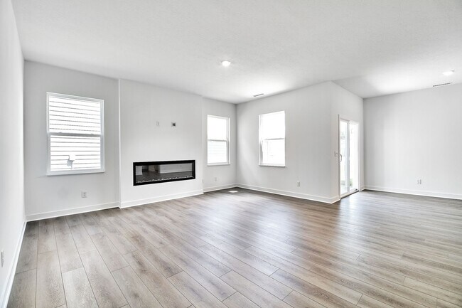 Building Photo - 408 Eisenhower St