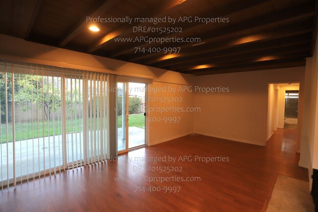 Building Photo - 1041 Brightwood St