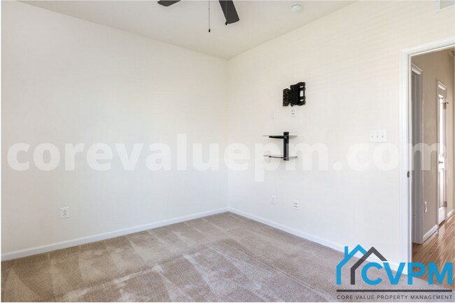 Building Photo - 7610 Ironworks Wy