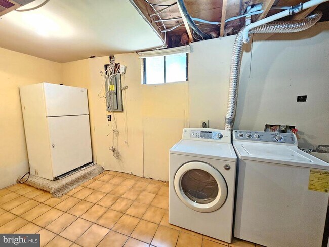 Building Photo - 8505 Cherry Heights Ct