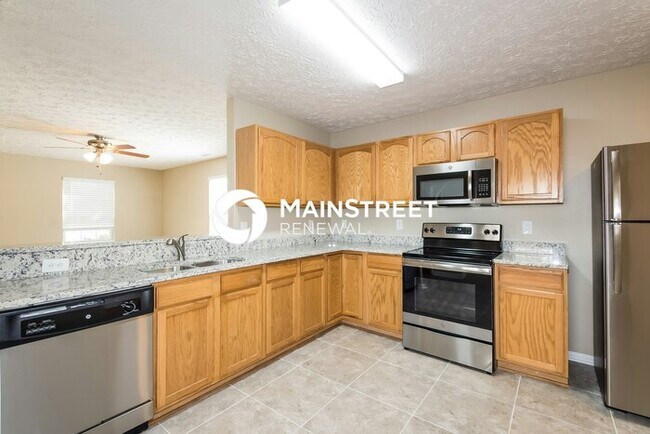 Building Photo - 3 Bedroom Pet-Friendly Home in Raleigh, NC with Main Street Renewal