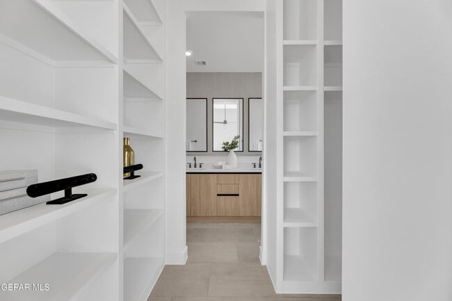 Building Photo - 12741 Persistence Ave