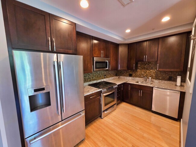 Building Photo - 3404 13th St NW
