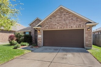 Building Photo - 1908 Rushing Meadow Ln
