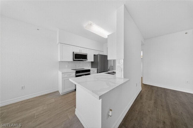 Building Photo - 7925 Preserve Cir