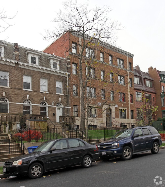 Primary Photo - 1320 Fairmont St NW