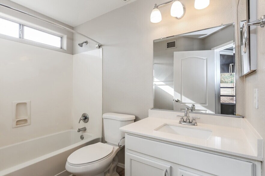 Building Photo - 1901 N 129th Ave