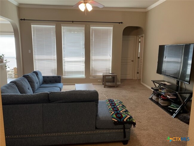 Building Photo - 5829 Worthing Dr