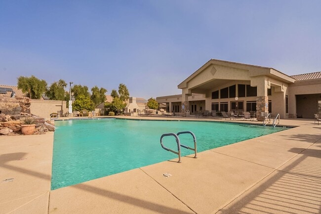 Building Photo - Active Adult 55+ Rental with Scenic Views in Ironwood Village