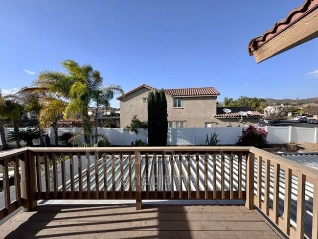 Building Photo - 40475 Crystal Aire Ct