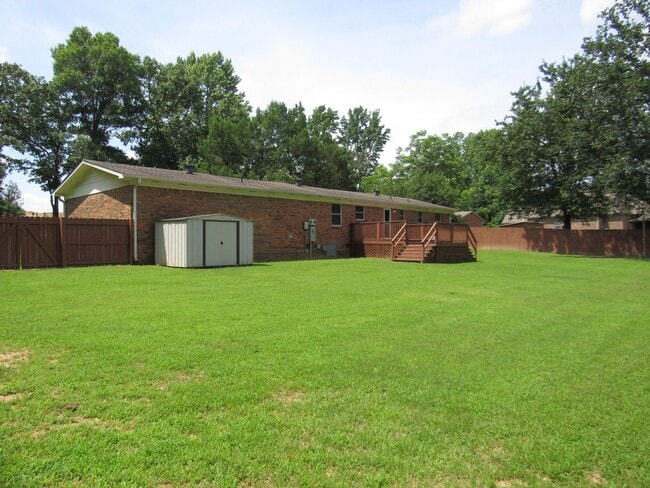 Building Photo - 2912 Hwy 319 W