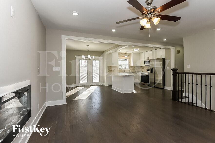 Building Photo - 4222 Abilene Ct