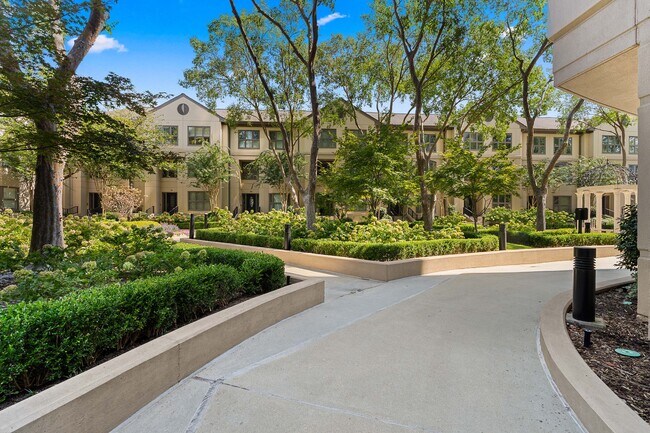 Building Photo - 3475 Oak Valley Rd NE