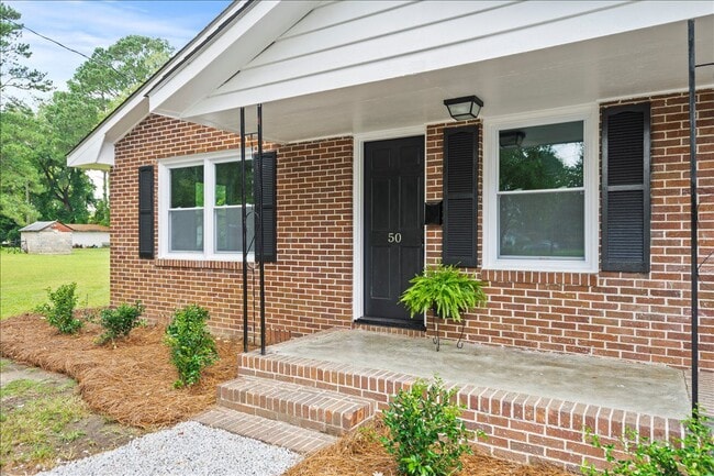 Building Photo - 50 Victory Dr