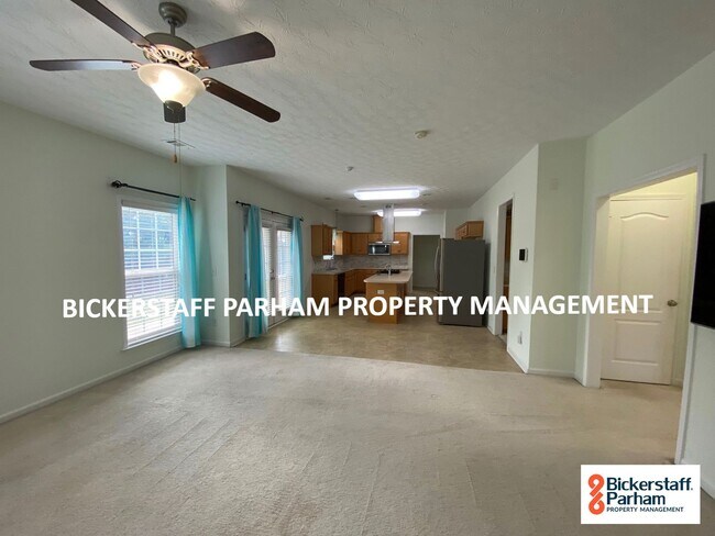 Building Photo - 4613 English Ivy Dr
