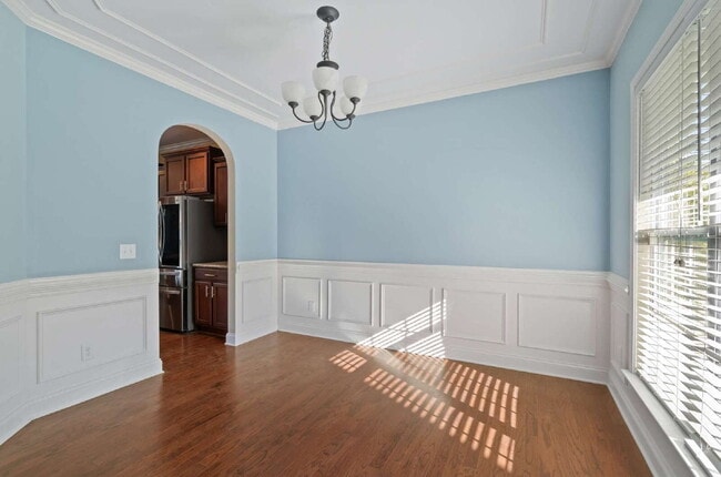 Building Photo - Charming 4-Bed Home in Durham with Fenced-...