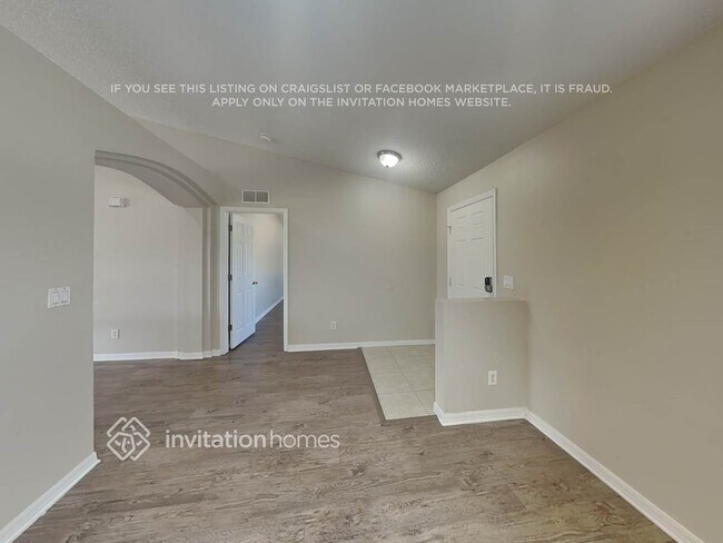 Building Photo - 5755 Fairbridge St