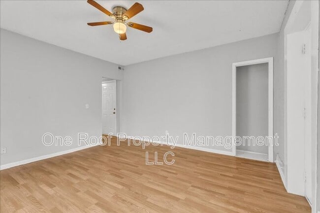 Primary Photo - 3224-3226 E 8th St.
