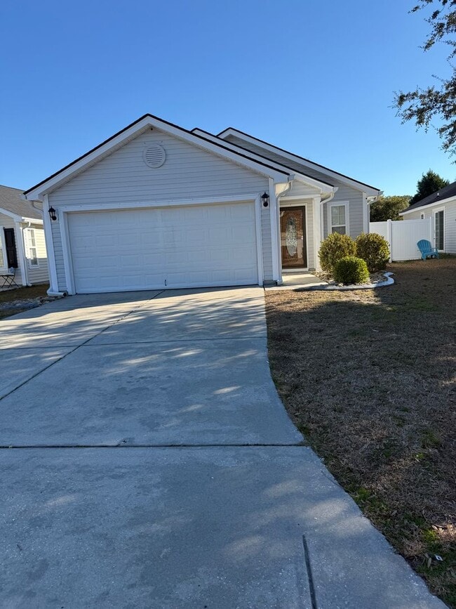 Building Photo - Lovely 3 bedroom 2 bath home located in the Avalon Community
