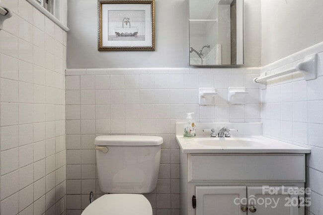 Building Photo - 2917 Forest Park Dr