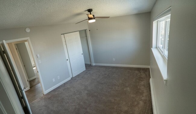 Building Photo - 1630 Hastings Dr