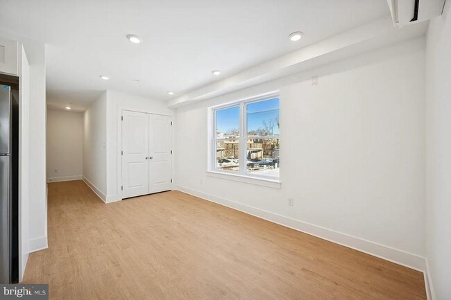 Building Photo - 3415 N 19th St