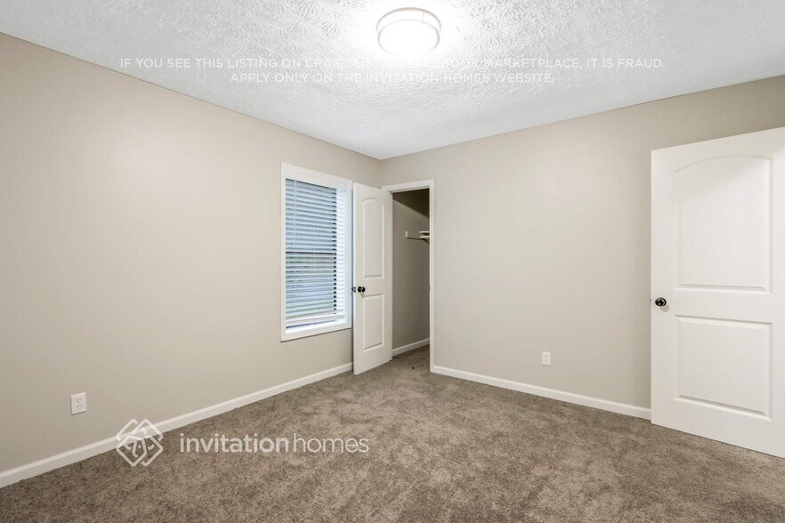 Building Photo - 799 Lost Creek Cir