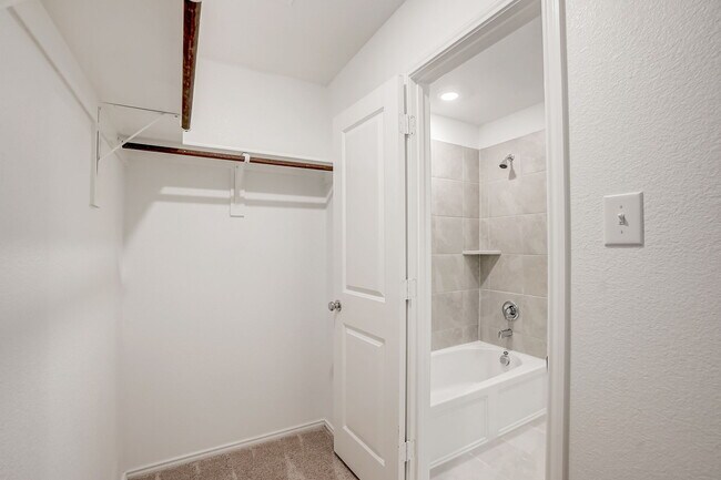 Floorplan - The Retreat at Honey Creek