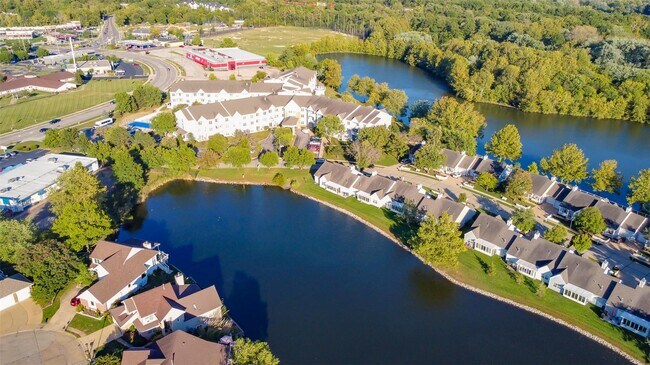 Building Photo - 3309 Lower Lakes Estates Dr