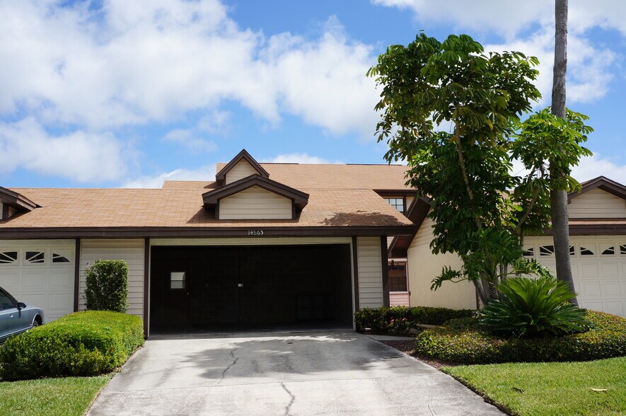 Building Photo - 14865 Feather Cove Rd