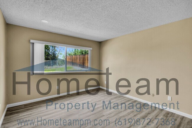 Building Photo - 5954 Flipper Dr