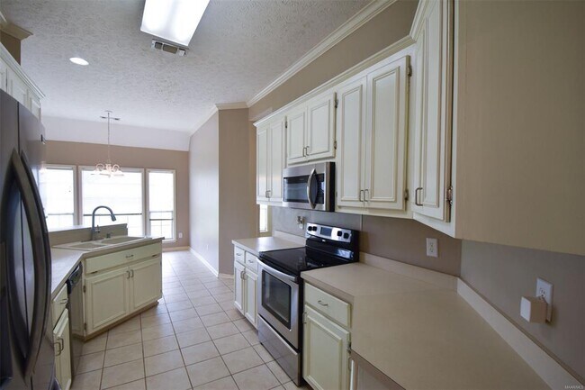 Building Photo - 1691 Rambling Brook Ln