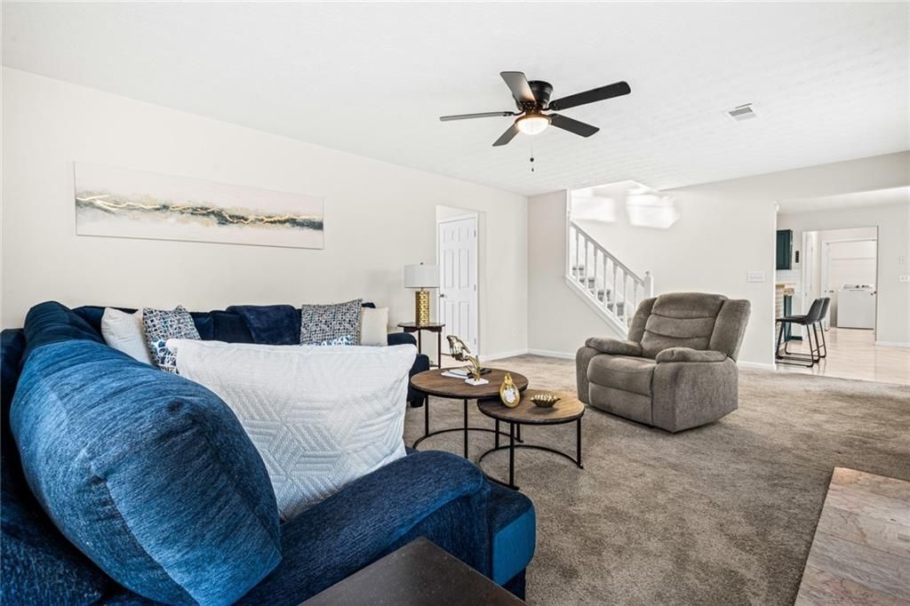 Building Photo - 2034 Locksley Terrace