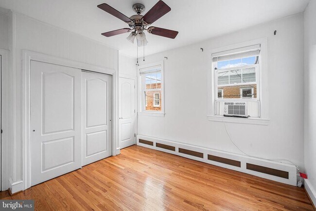 Building Photo - 623 Gerritt St