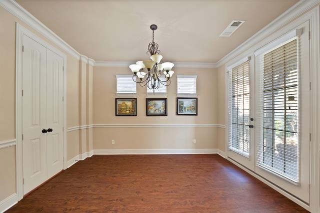 Building Photo - 7315 Comal Dr