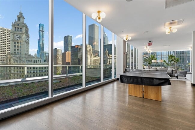 Building Photo - 403 N Wabash Ave