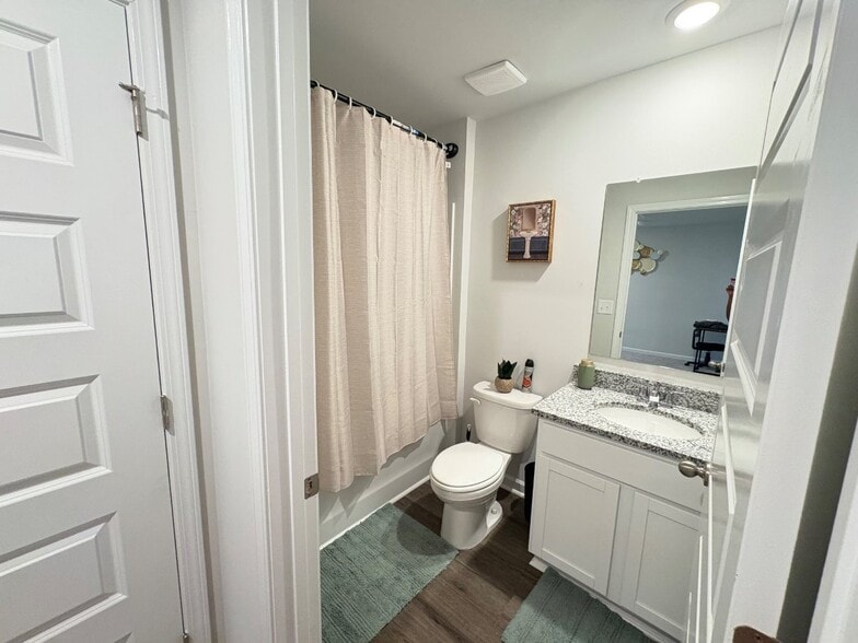 Building Photo - 1271 Bent Water Cir