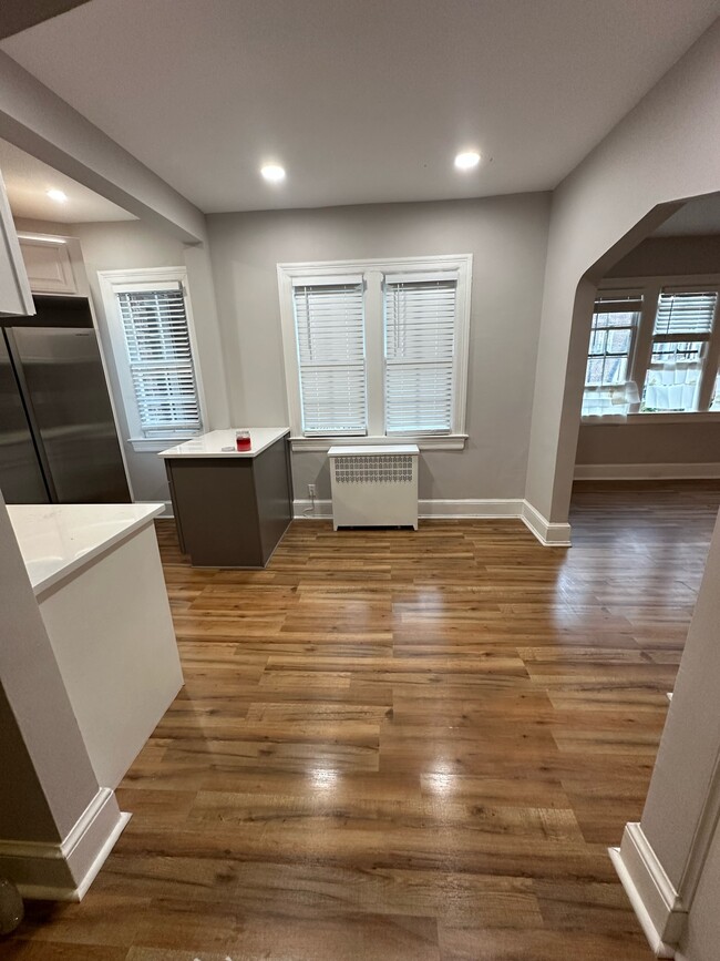 Dining-room - 235 Emerson St NW