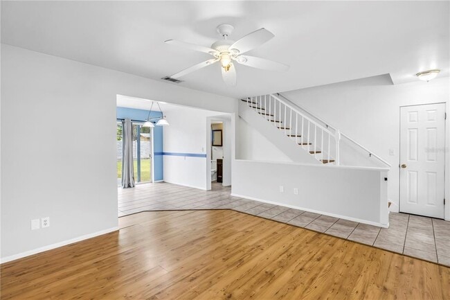 Building Photo - 6519 27th Way N