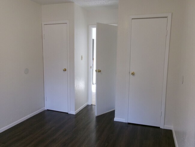 Building Photo - 1116 NW 52nd Cir